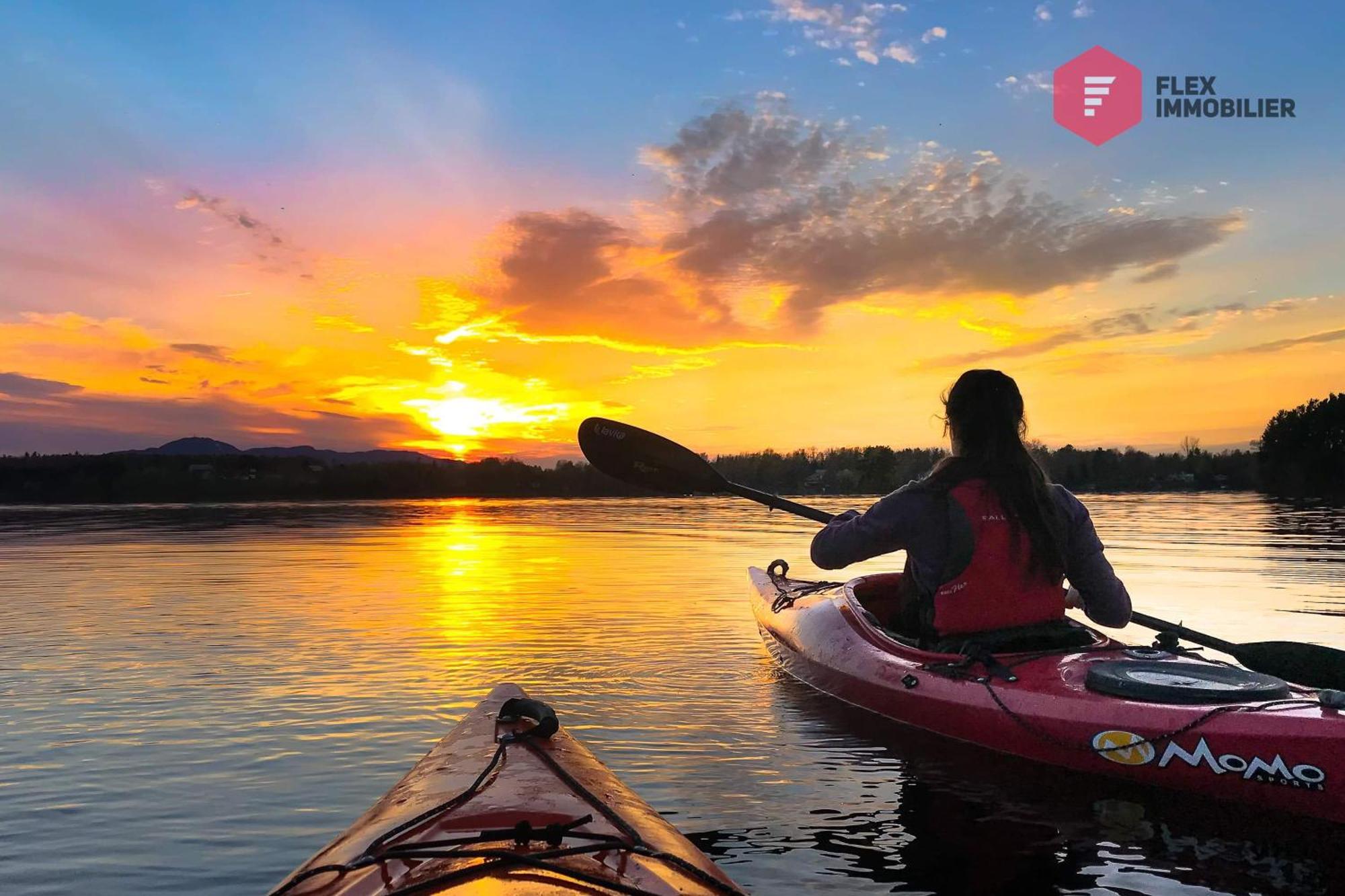 The Comfort On The River In Downtown Magog ภายนอก รูปภาพ
